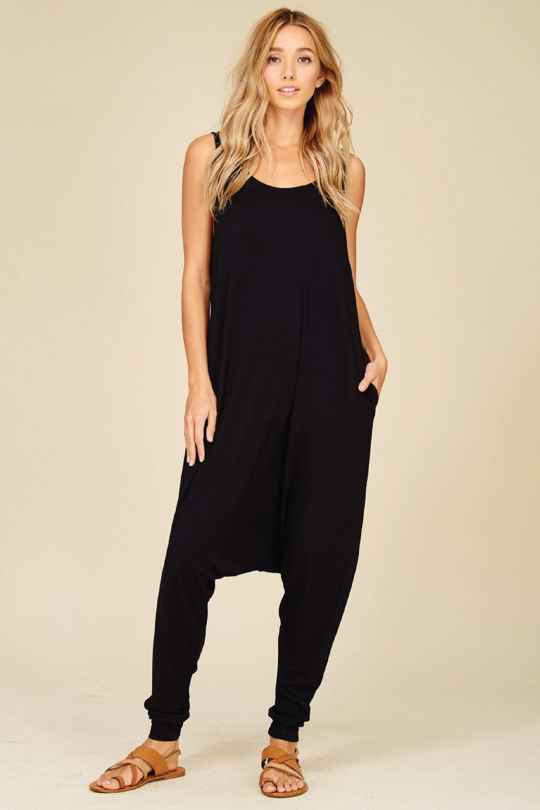 Momper Romper in black.