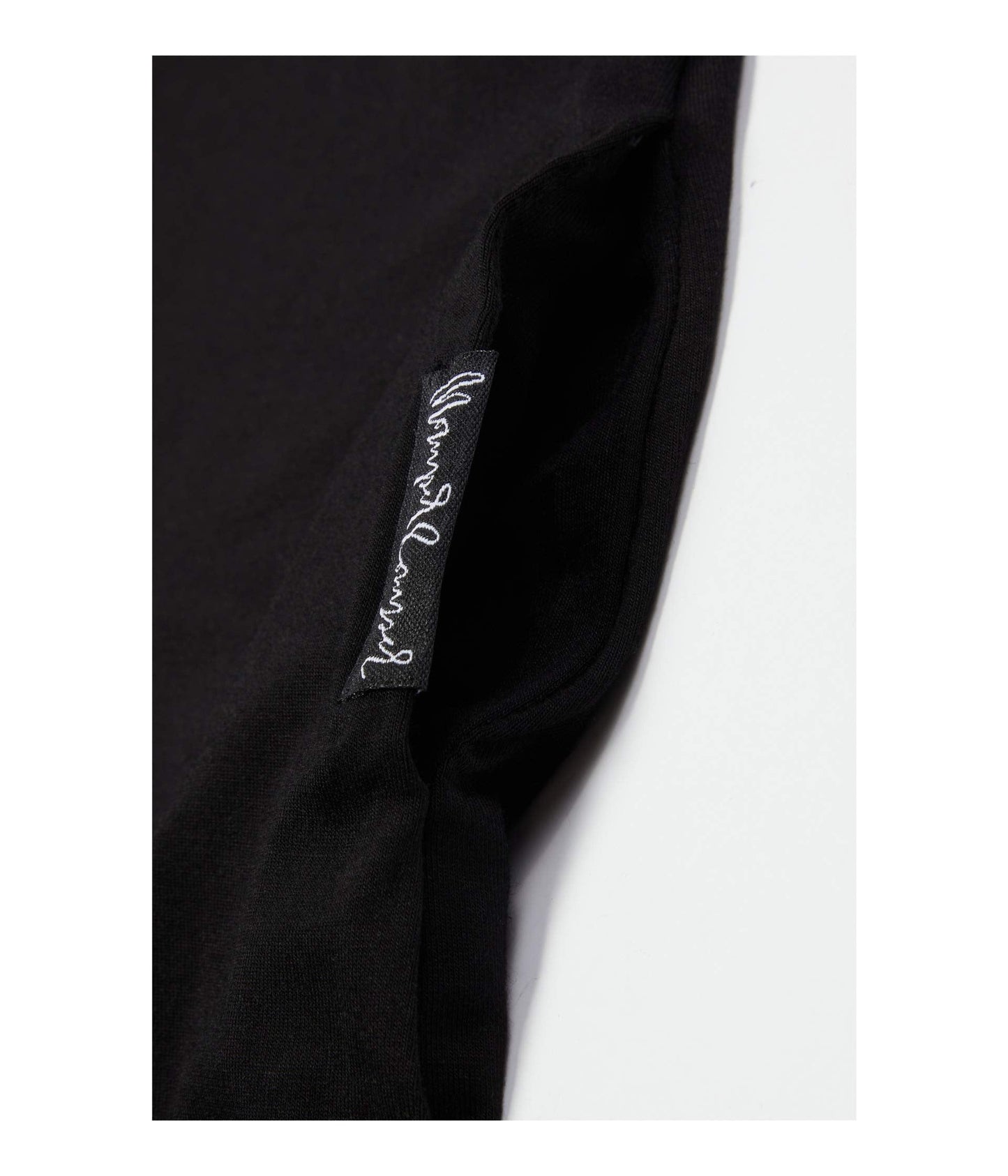 toddler momper in black