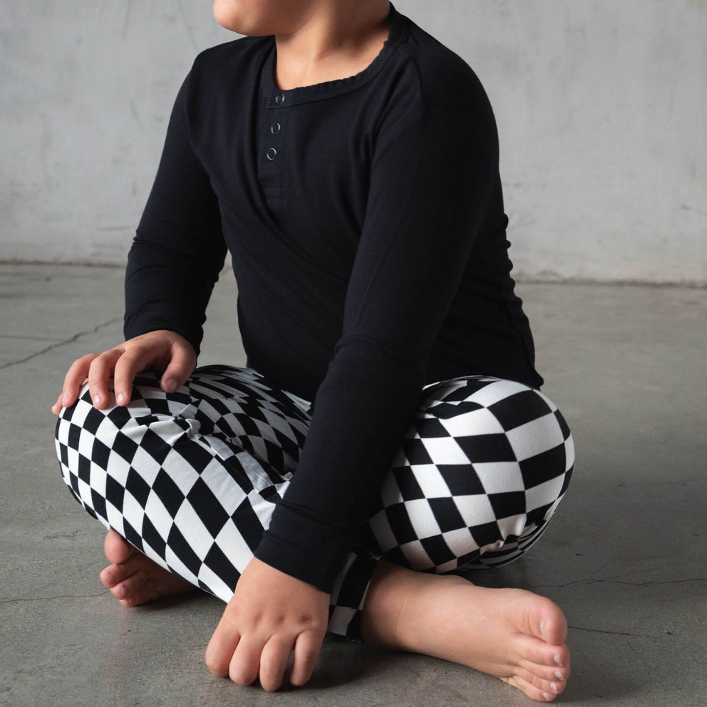 B&W Wavy Checker | Boy's Jogger